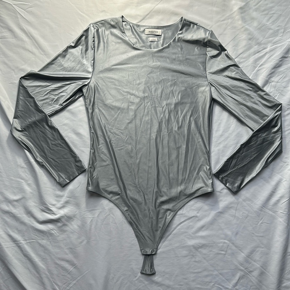 Silver Babaton Aritzia long sleeve body suit - Sz L